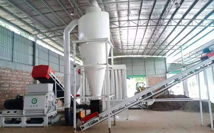 單軸高效粉碎機.jpg 單軸高效粉碎機.jpg