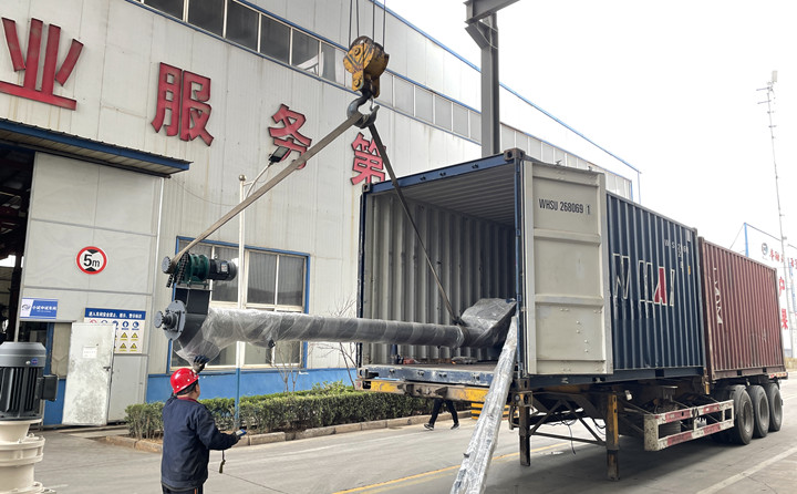 上料設備.jpg 上料設備.jpg